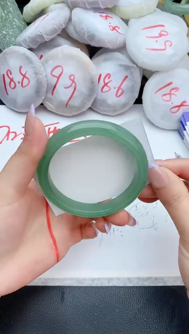 石英质玉手镯未镶嵌95+60/61