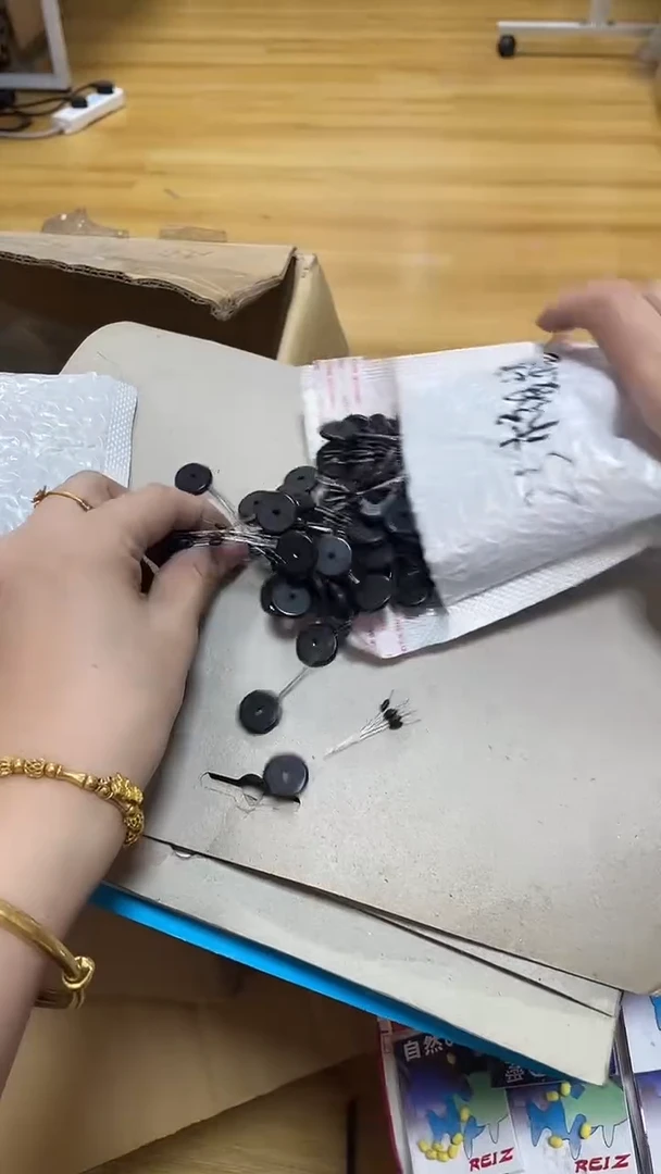 2S  橄榄太空豆