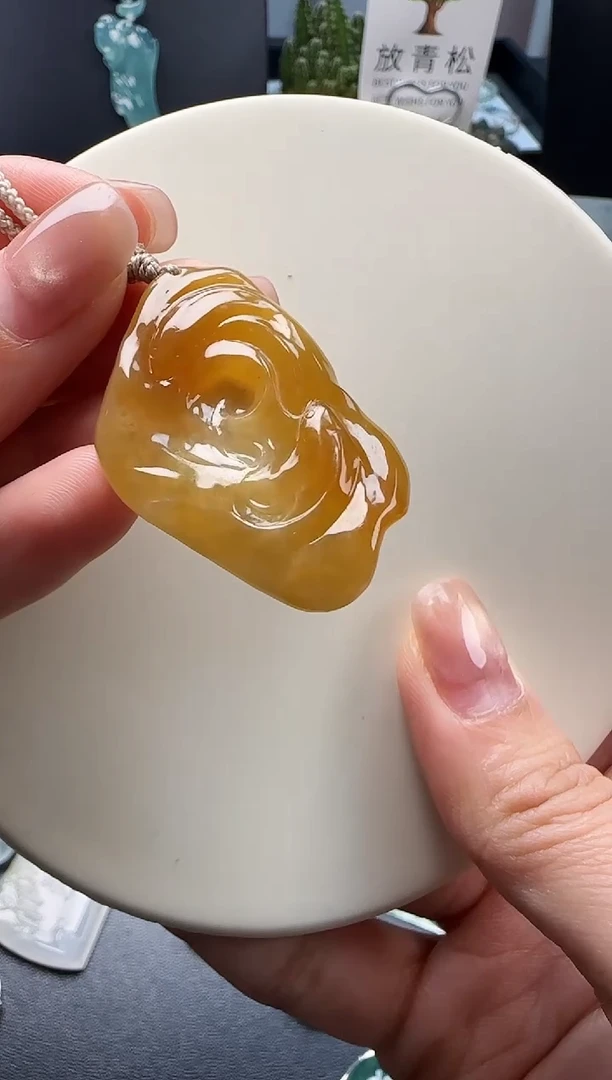 未镶嵌定制翡翠吊坠