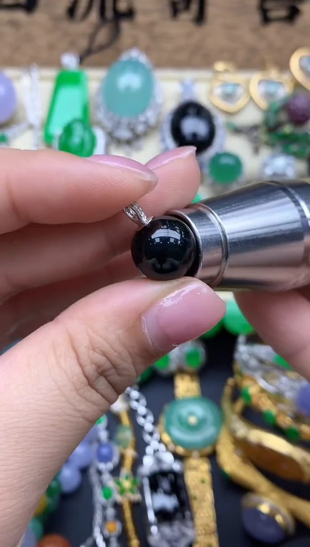 【闪购商品】翡翠颈饰18K金镶嵌444-中国好珍宝