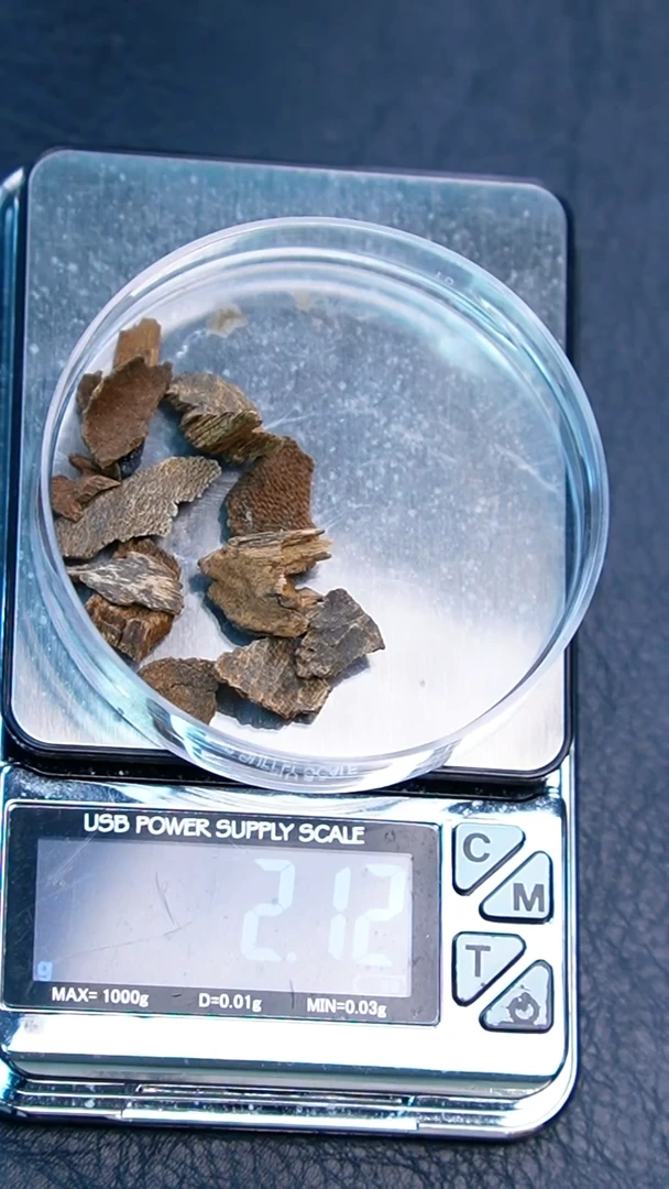 沉香沉香碎屑海南龙骨香沉水2克