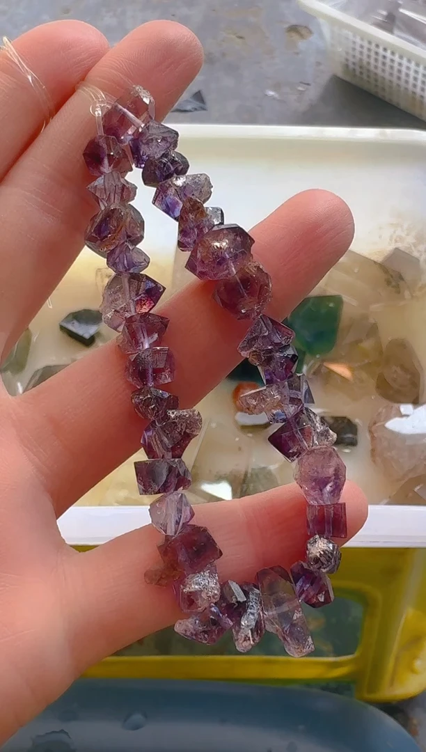 未镶嵌珠宝半成品水晶一****e瑞，水晶