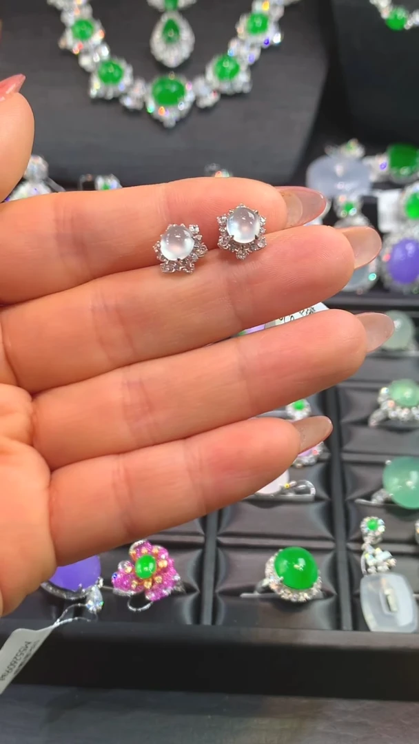 【闪购商品】翡翠耳饰18K金镶嵌耳饰