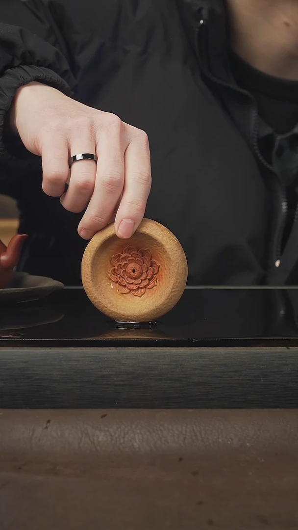 茶壶紫砂莲花盖置，段泥