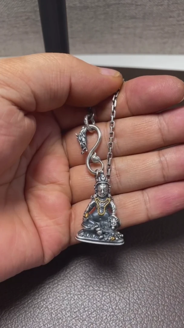 【闪购商品】诺拉（多样性发货，发其一）