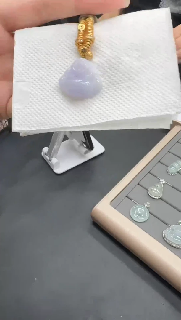 颈饰未镶嵌翡翠8.翡翠吊坠*多样性发其一