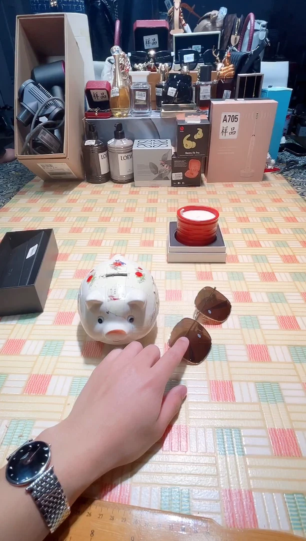 瓷片瓷器 库房到期 全部地板价@@1