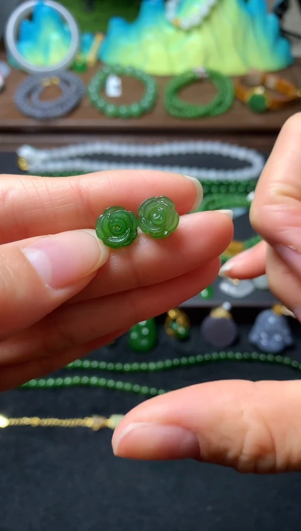 【闪购商品】和田玉耳饰银S925镶嵌耳钉