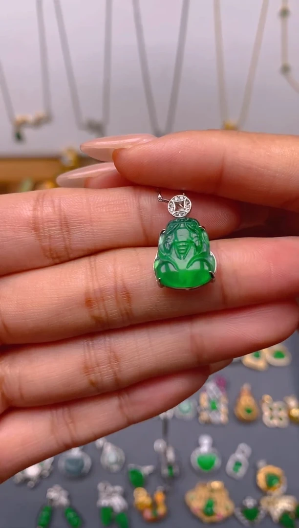 吊坠(不含链)银S925镶嵌翡翠银色貔貅