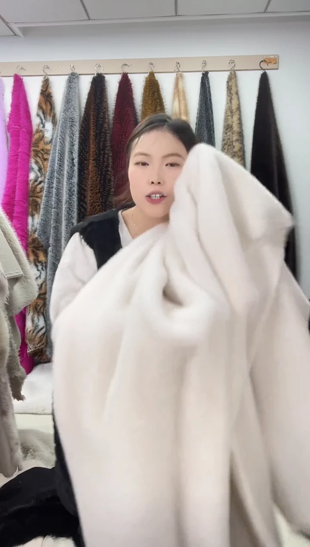 狐狸毛B8，尺寸1.8*1