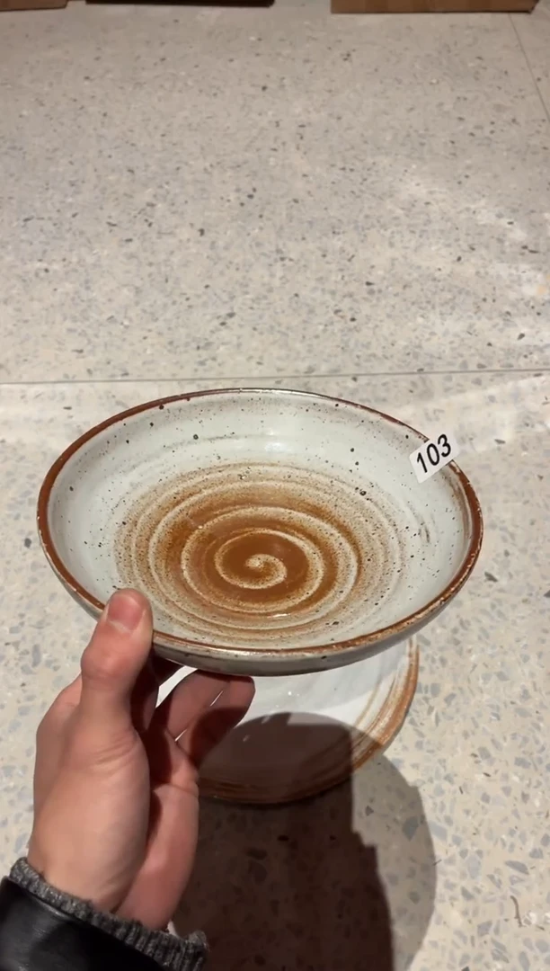 瓷片荔***冻103 白麻点锅盘1个