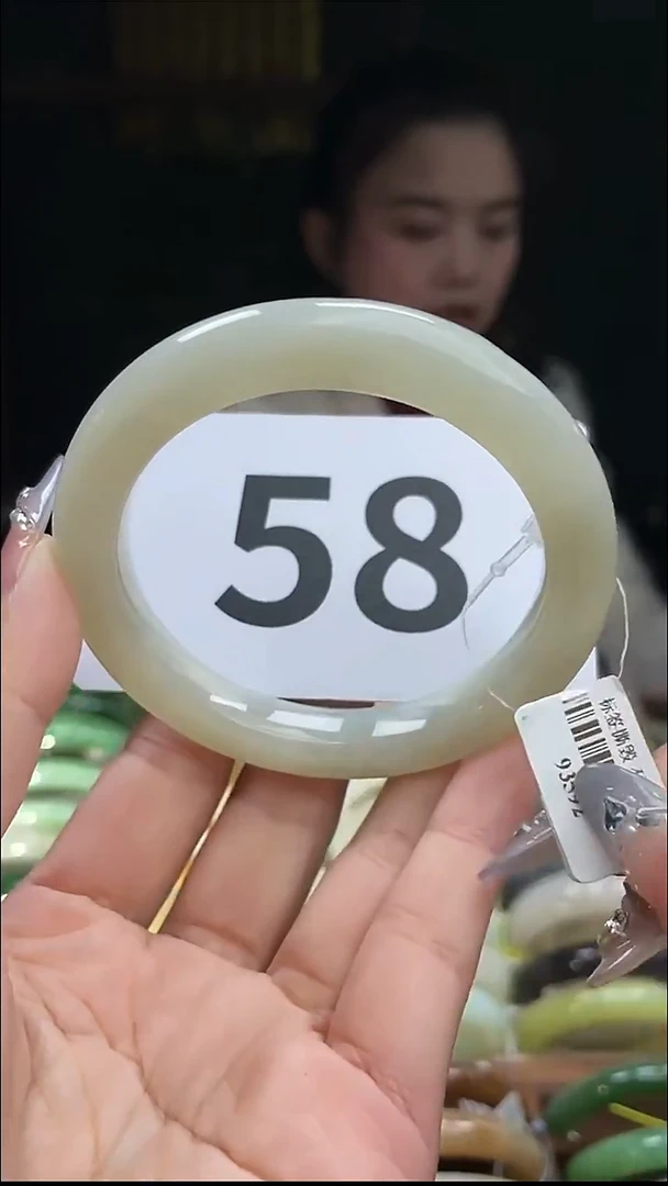 定制和田玉和田玉手镯