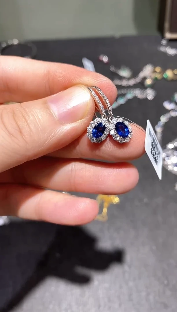 耳饰蓝宝石银S925镶嵌耳饰