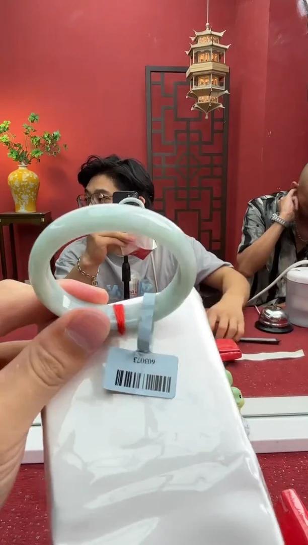 未镶嵌手镯（贵妃镯）翡翠翡翠手镯6