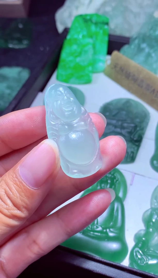 梦**浴天然缅料A货 多样性发货其一