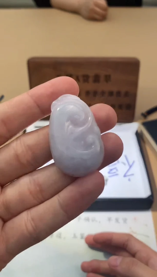 颈饰未镶嵌翡翠翡翠挂件 多样性发一件