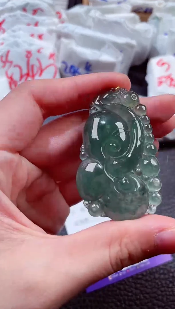 翡翠未镶嵌颈饰00016261