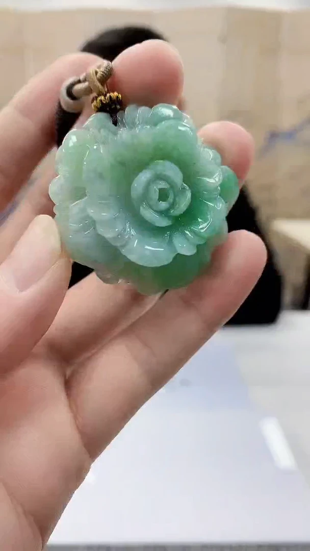 【闪购商品】定制翡翠未镶嵌5152bb-毛货挂件17