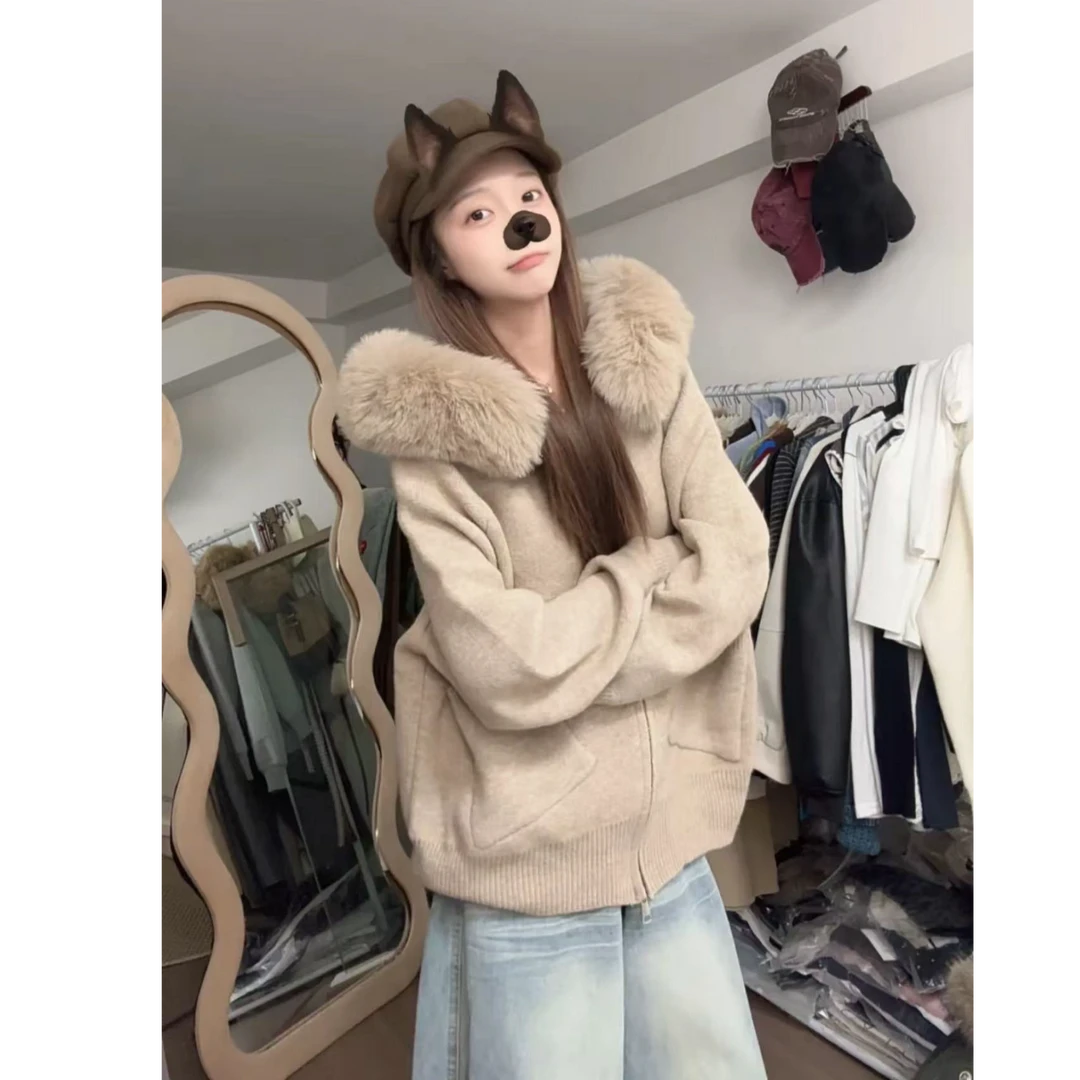 温柔咖色连帽拉链针织外套拼接毛领新款韩系慵懒风开衫llh768