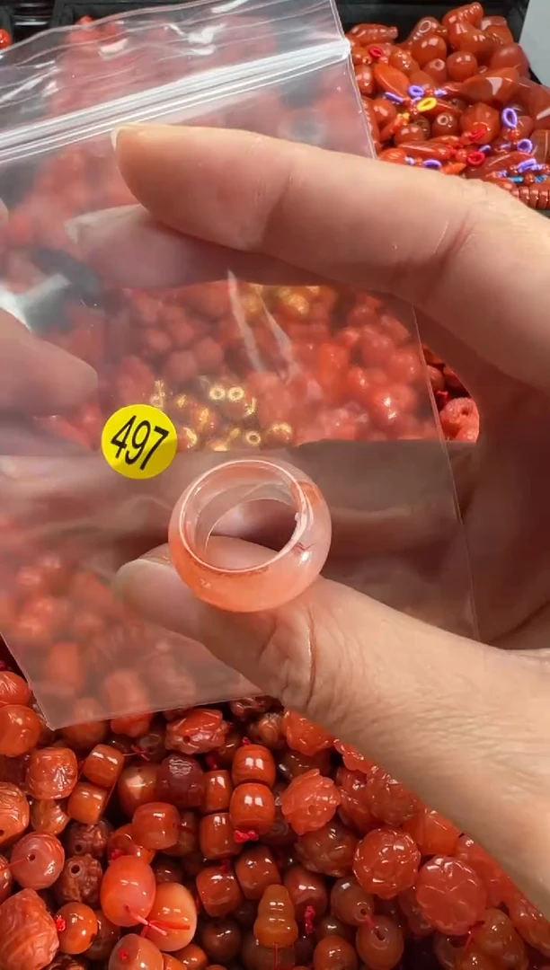 【闪购商品】南红玛瑙颈饰未镶嵌1