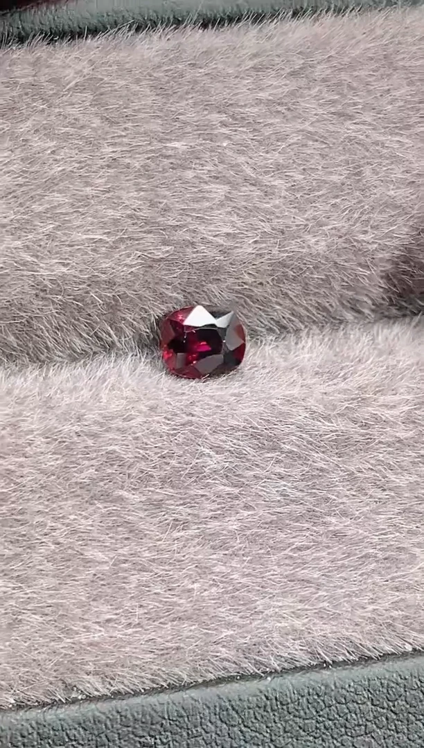 裸石尖晶石0.51-49天然尖晶石