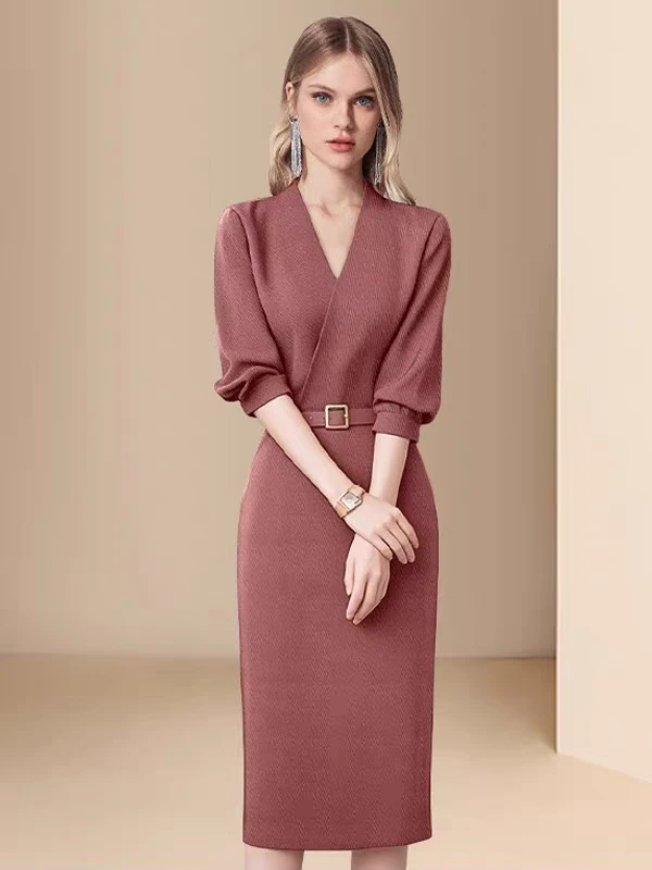 气质高端法式轻奢收腰V领连衣裙女2025年春装新款职业名媛显瘦裙