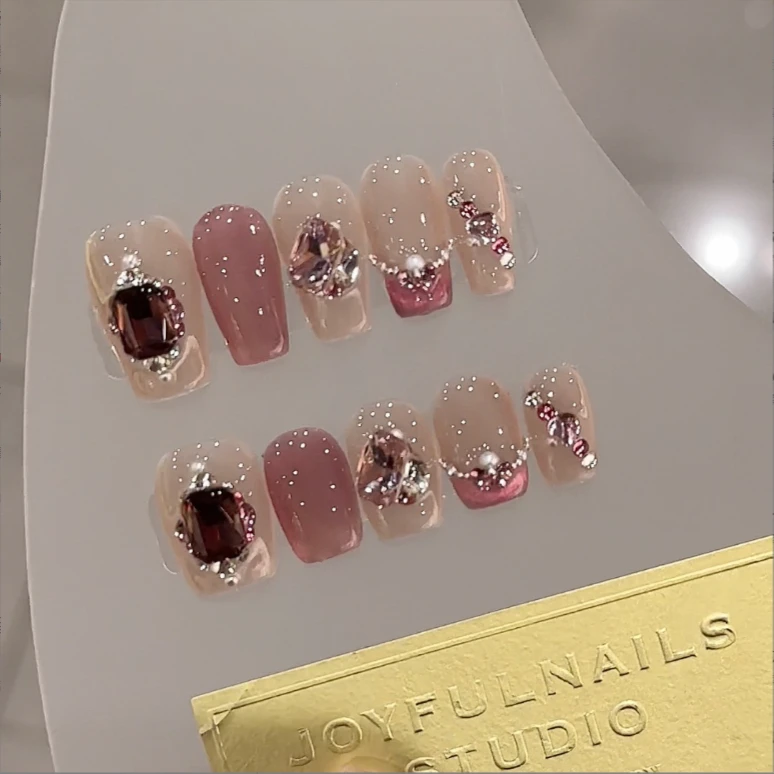 【玫瑰殿下】简约纯欲法式穿戴式甲片粉色闪钻手工定制穿戴甲可拆卸