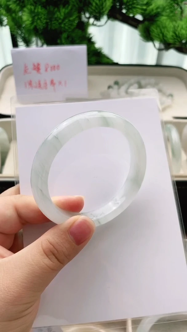 石英质玉手镯未镶嵌57