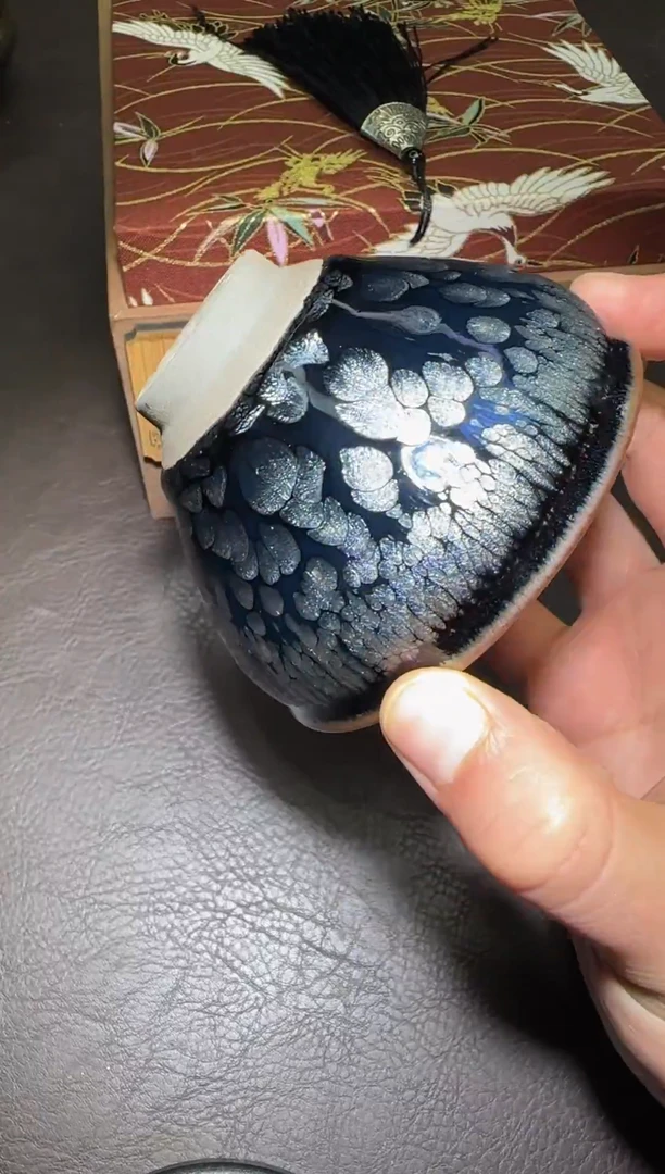 茶盏196号李秀芹牡丹