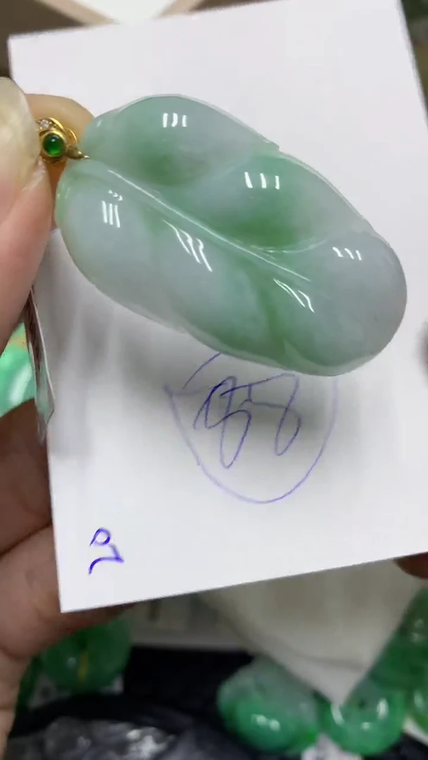 颈饰未镶嵌翡翠缅甸A货翡翠