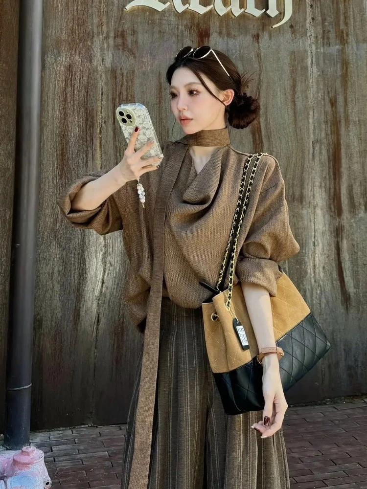 巨好看的早秋一整套大方得体高端气质小香风卡其色衬衫裤子套装女