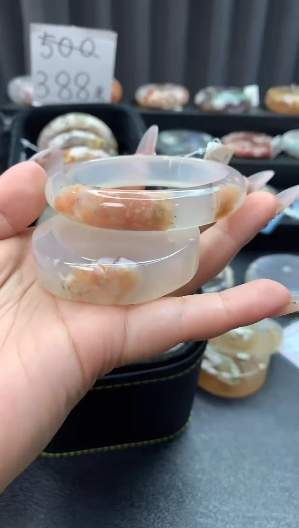 未镶嵌手镯石英质玉（57-58圈口）赠送镯心