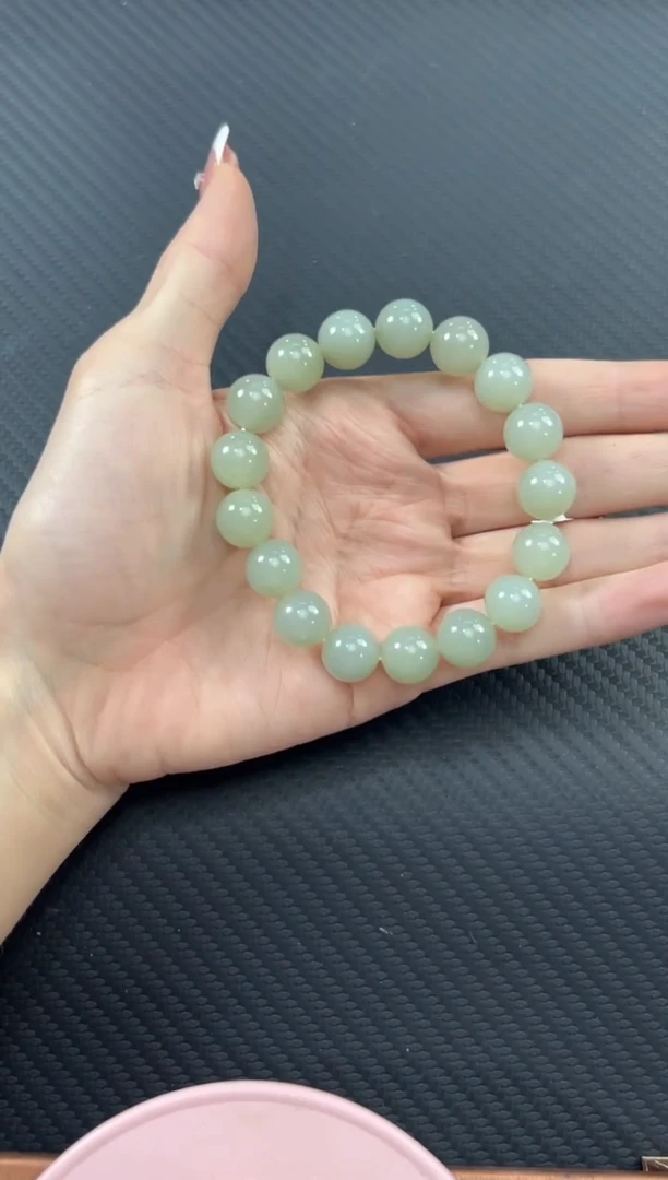 【闪购商品】和田玉手串未镶嵌且末微色差近矿卡12手串