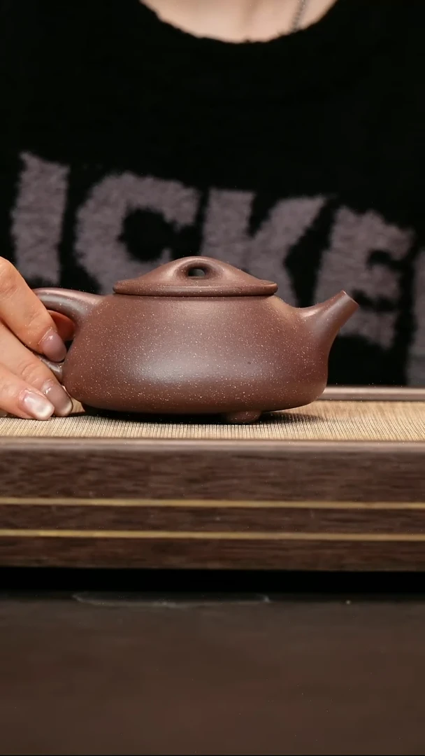 茶壶紫砂梨皮紫泥 满瓢300cc