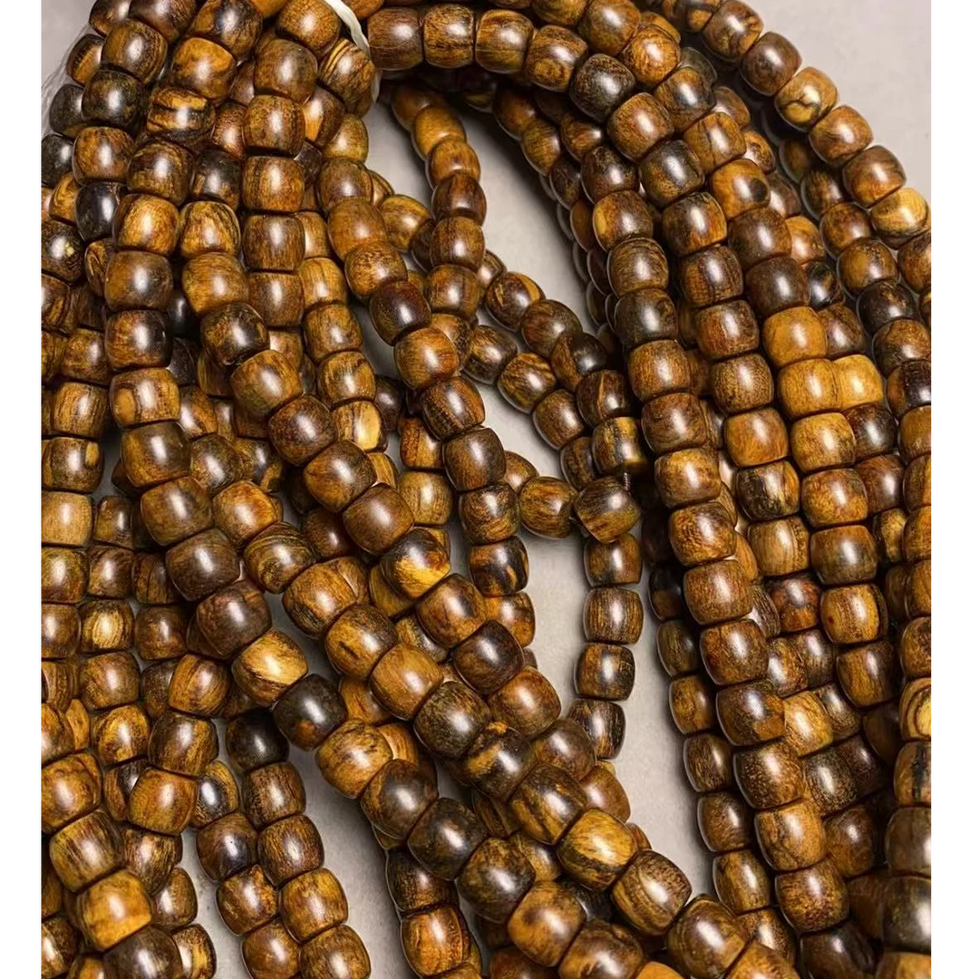 C30贡木0.8*0.9/108颗瘤疤手串