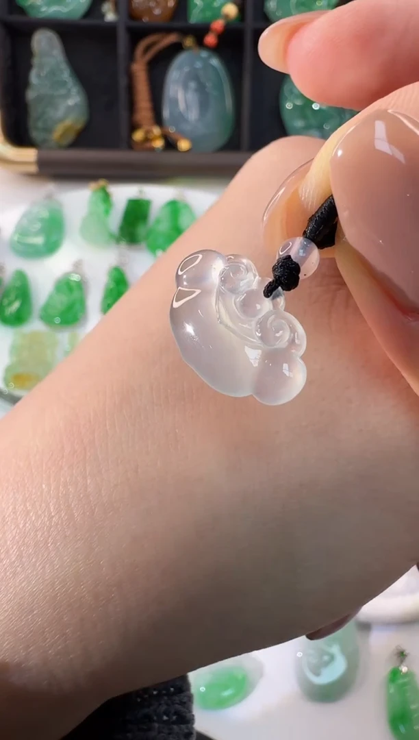 颈饰未镶嵌翡翠缅甸A货翡翠