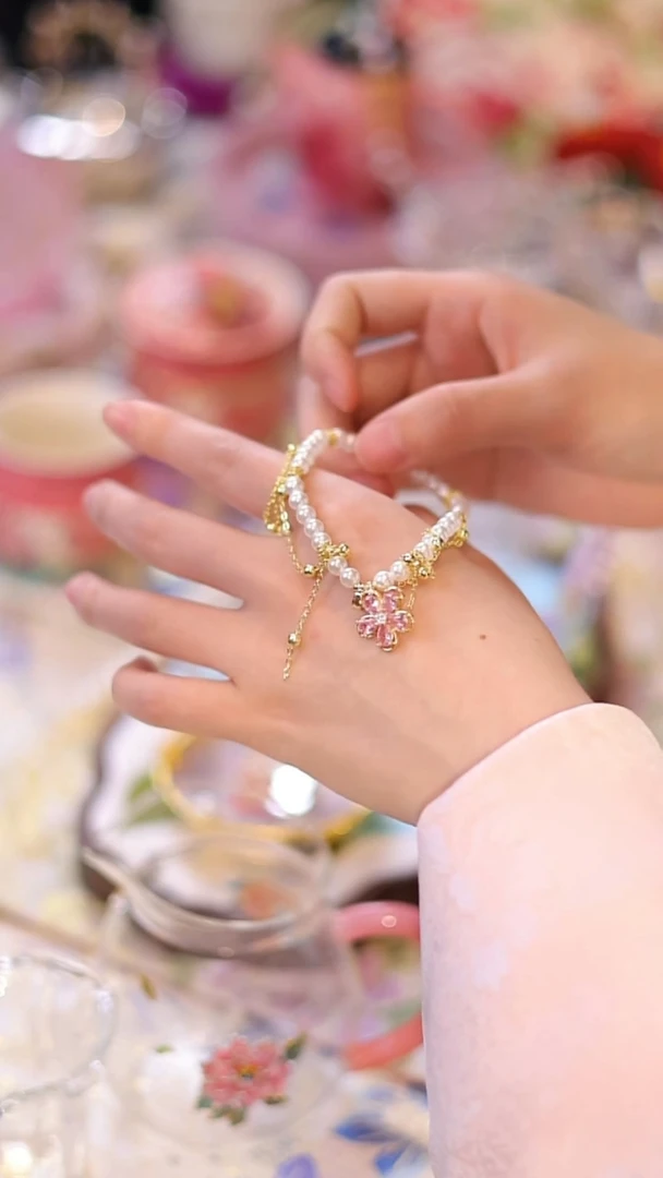 摆件山怂阿卿直播间@@qb公道链