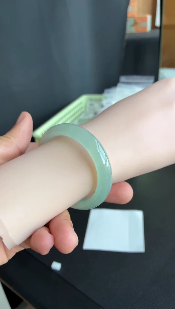 未镶嵌手镯翡翠42号54.6*47*10.2*7.5贵妃