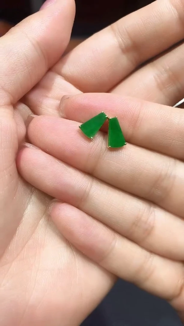 翡翠18K金镶嵌耳饰250602053