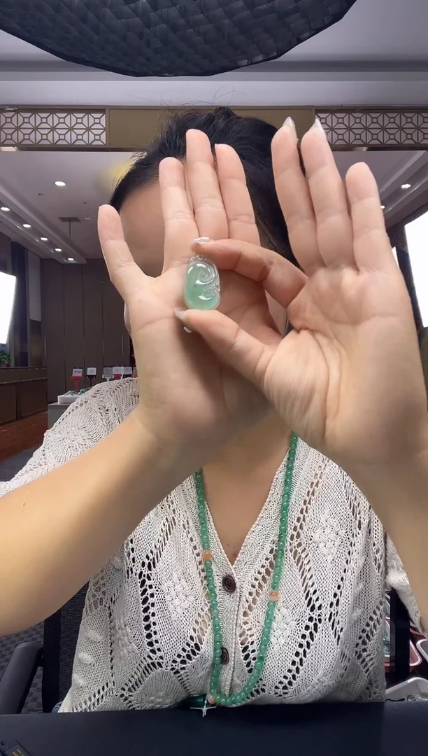 石英质玉手镯未镶嵌1