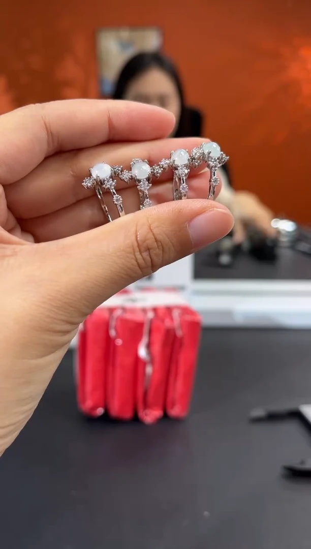 合金挂件翡翠边城刀客/579425/多样性发一