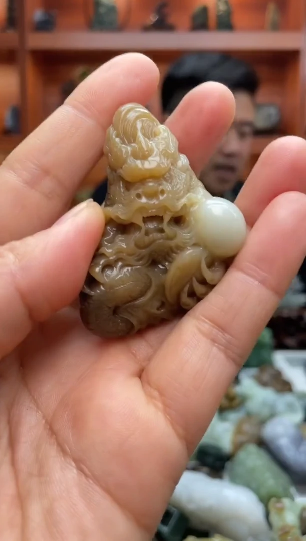 未镶嵌和田玉把件1