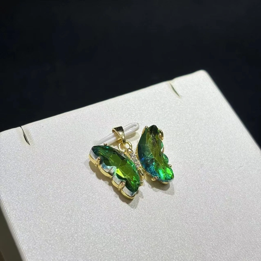 y2138-豪华设计款精选级蝴蝶吊坠-赠链-赠礼盒