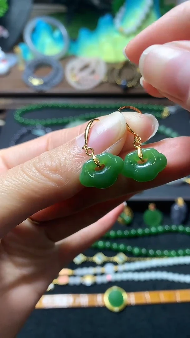 【闪购商品】和田玉耳饰银S925镶嵌耳钩款