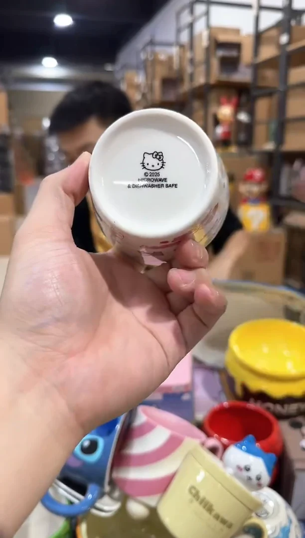 瓷片白色kt猫酸奶水杯