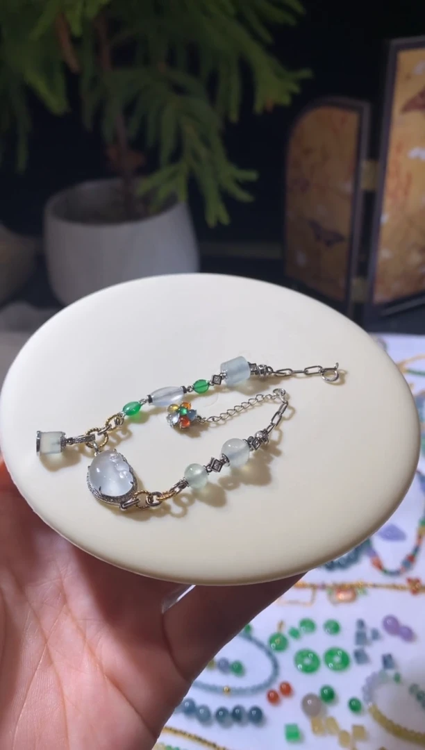 18K金镶嵌定制翡翠手链9800+980