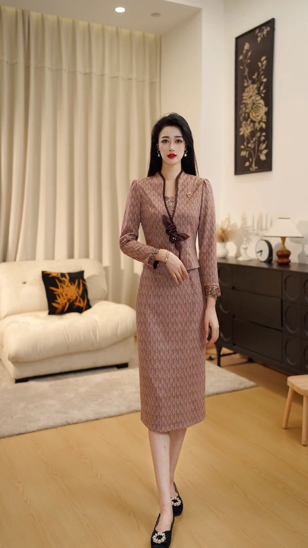 【 DLS5Q128】贵夫人轻奢假两件女秋新款妈妈装收腰显瘦高端精致裙