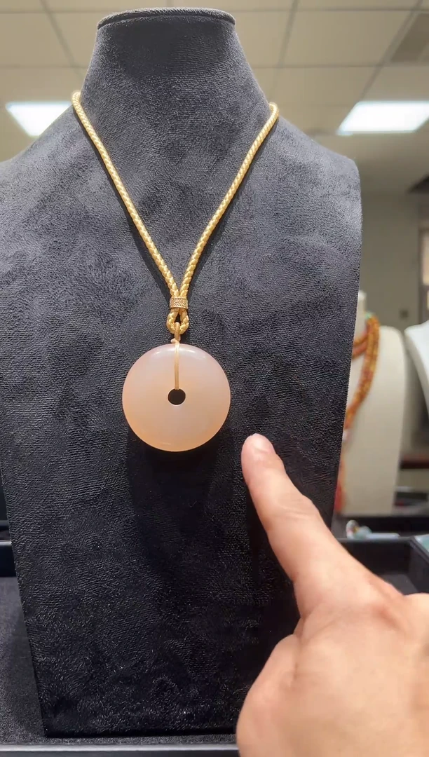 吊坠(赠链)未镶嵌和田玉平安扣