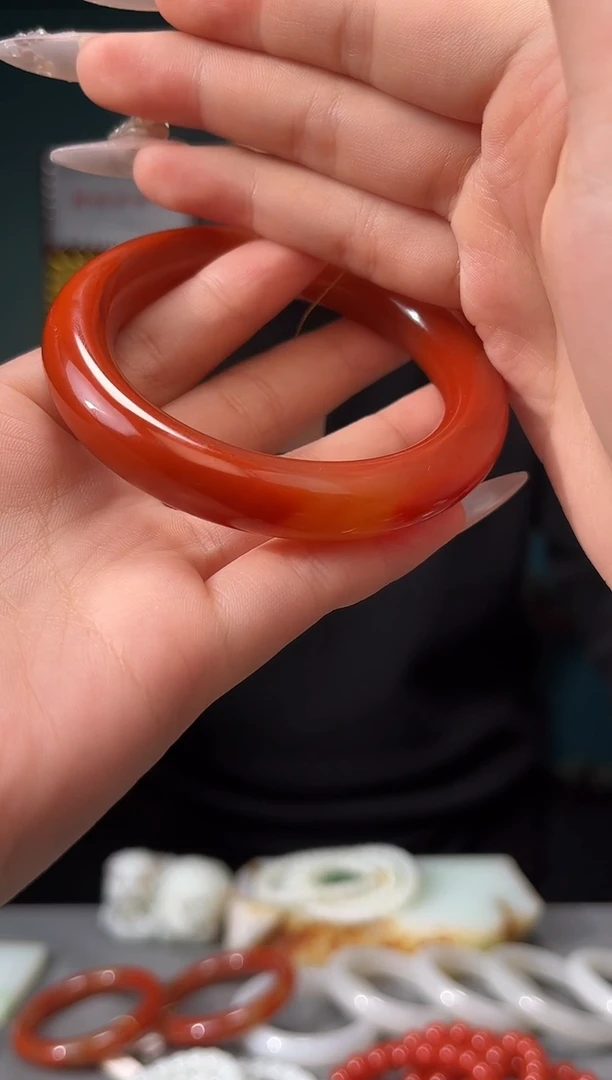 【闪购商品】南红玛瑙颈饰未镶嵌56
