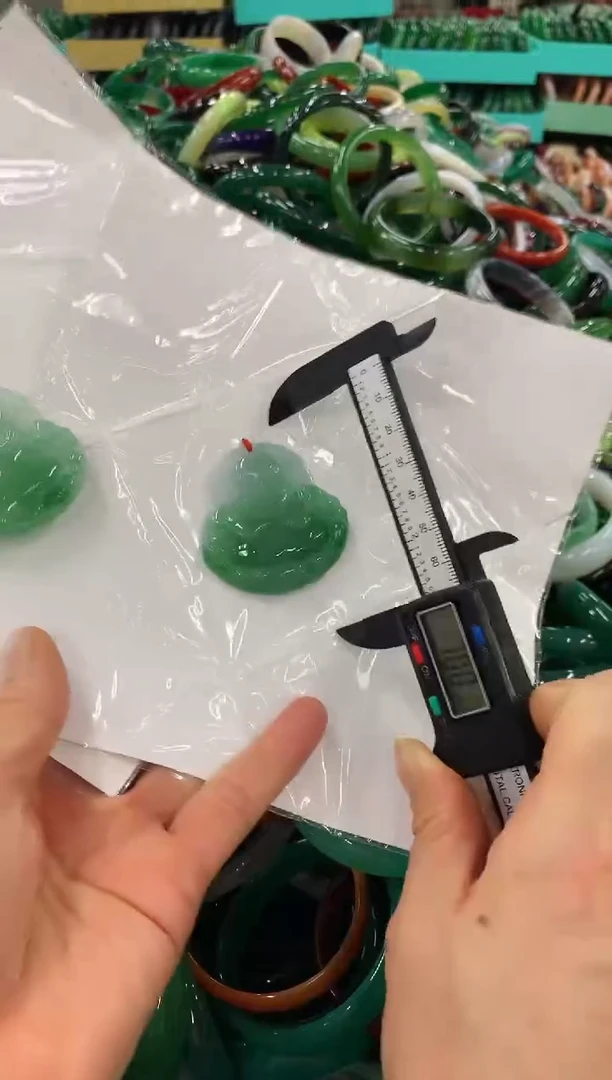 手镯玛瑙/玉髓未镶嵌22222